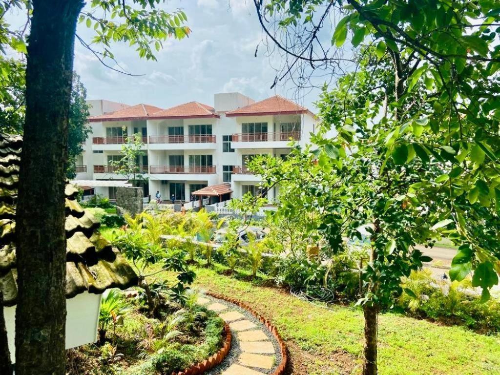 Villa La Mira Casa Karjat Exterior foto